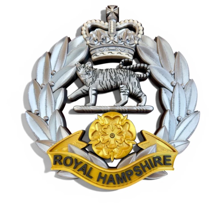 Royal Hampshire Regiment silver and gold cap badge